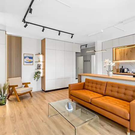 Luxury 3 Room Apartment - Coresi Mall Area * Брашов